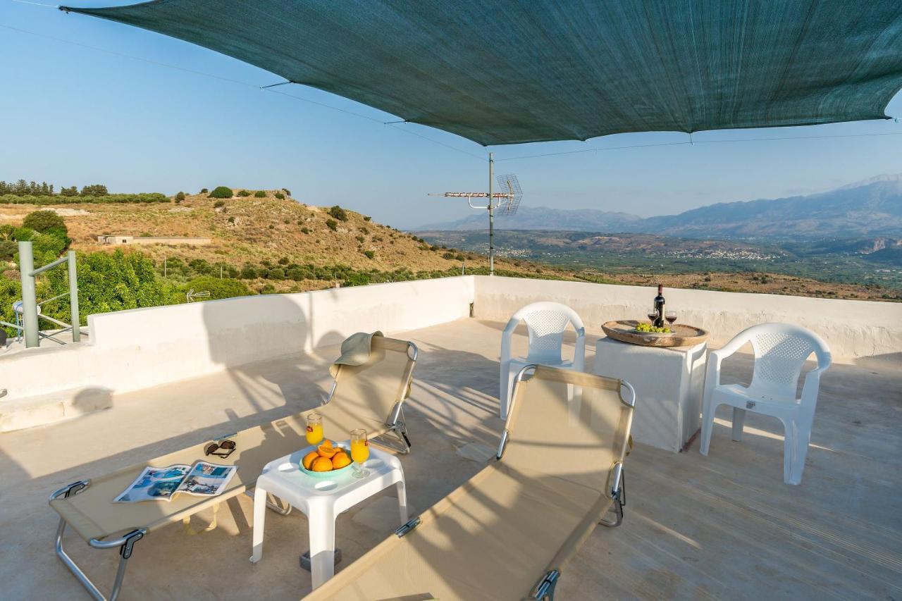 Bella-Maria At Aptera With Mountain And Sea View !! Chania  Екстер'єр фото